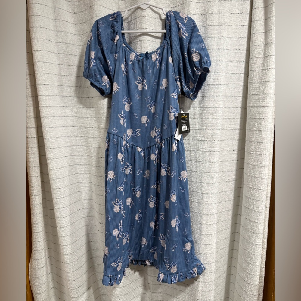 Planet Gold Navy Floral Puff Sleeve Dress
